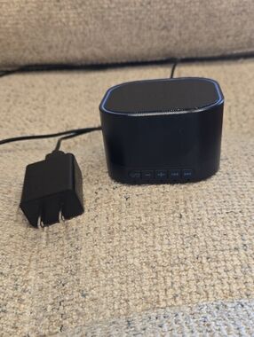 Magic Black White Noise Machine